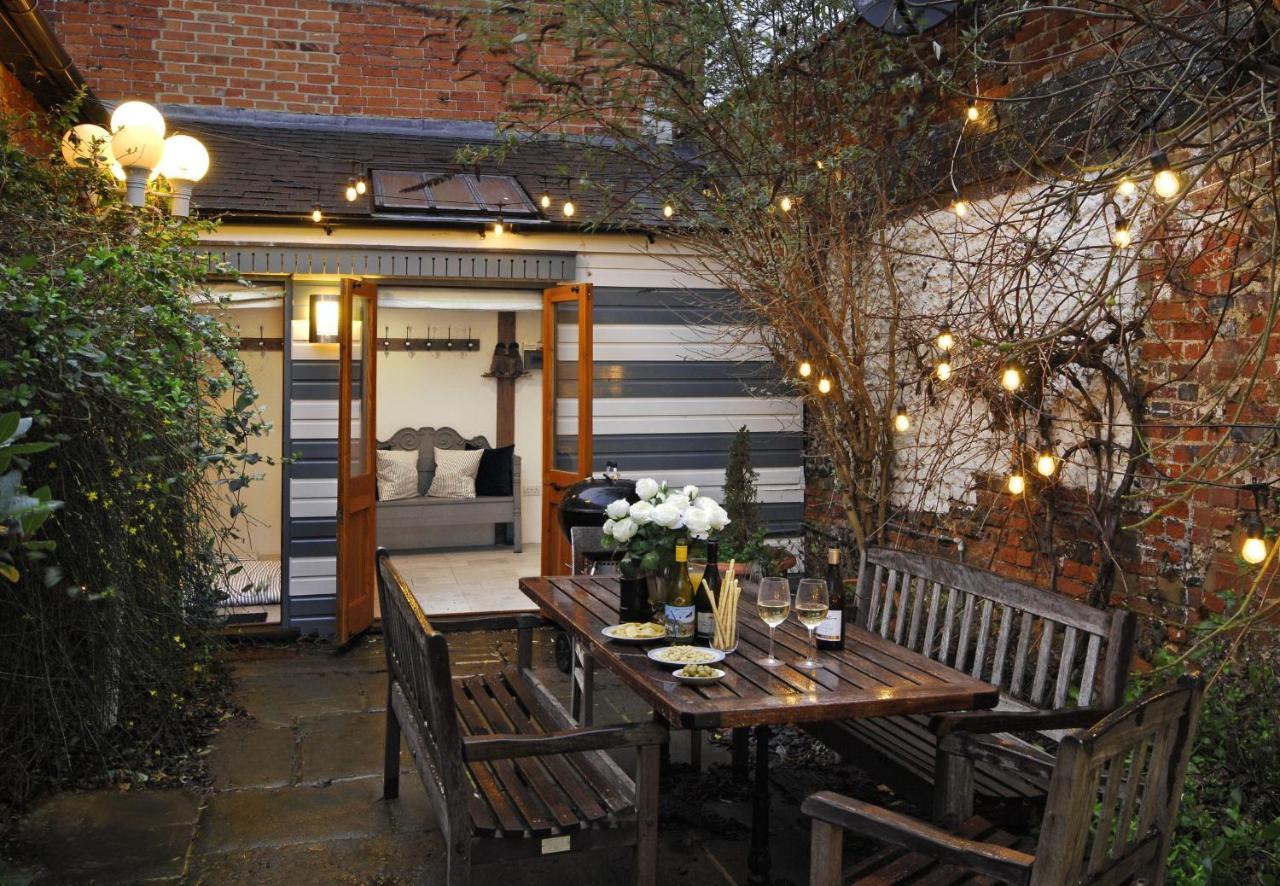 Dolls House - Luxury Townhouse *Sleeps 10* Villa Henley-on-Thames Eksteriør bilde