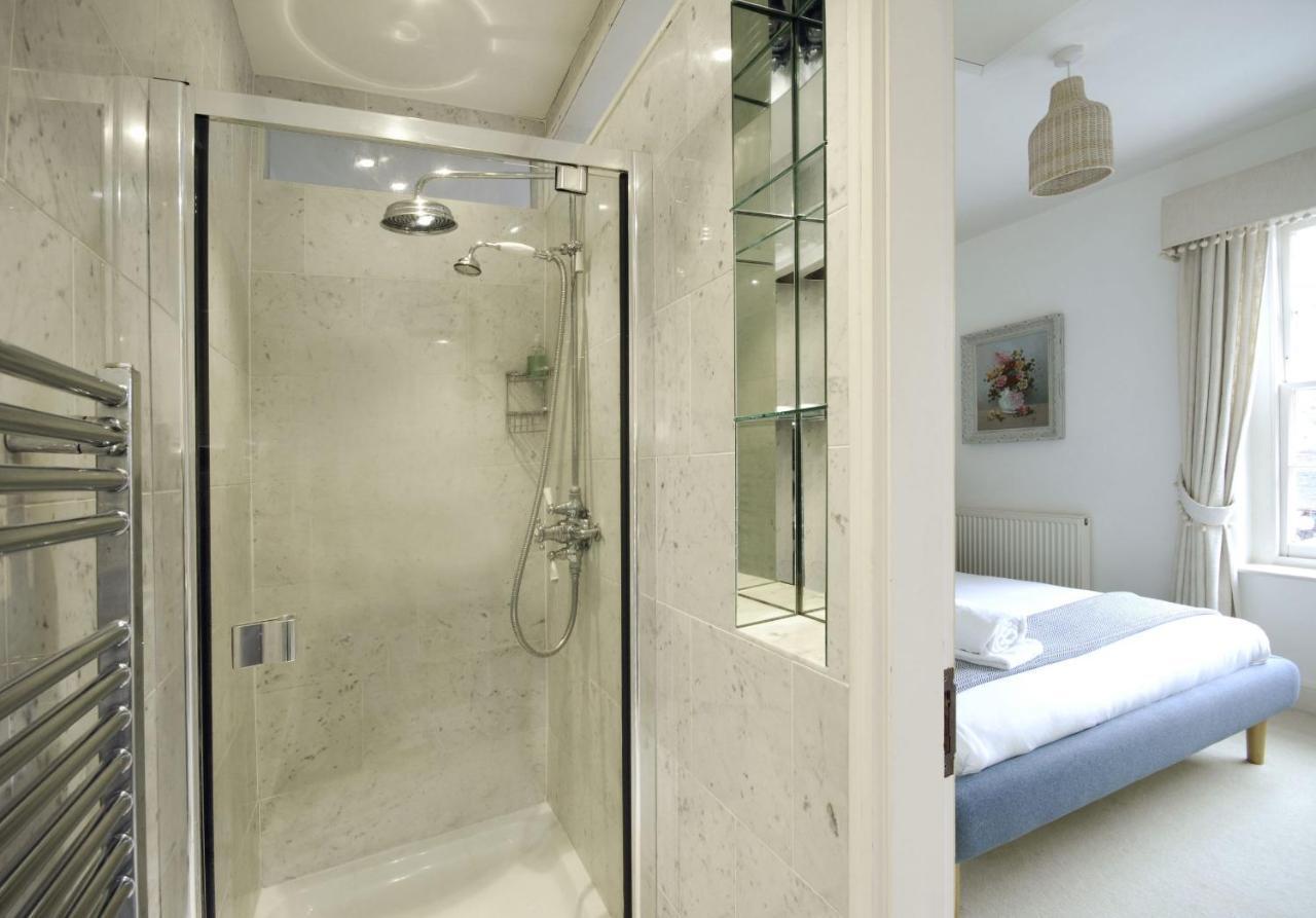 Dolls House - Luxury Townhouse *Sleeps 10* Villa Henley-on-Thames Eksteriør bilde